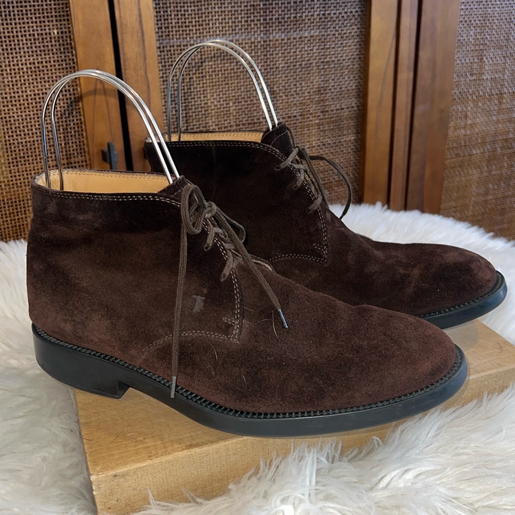Tod’s Suede Lace Up Desert Boots